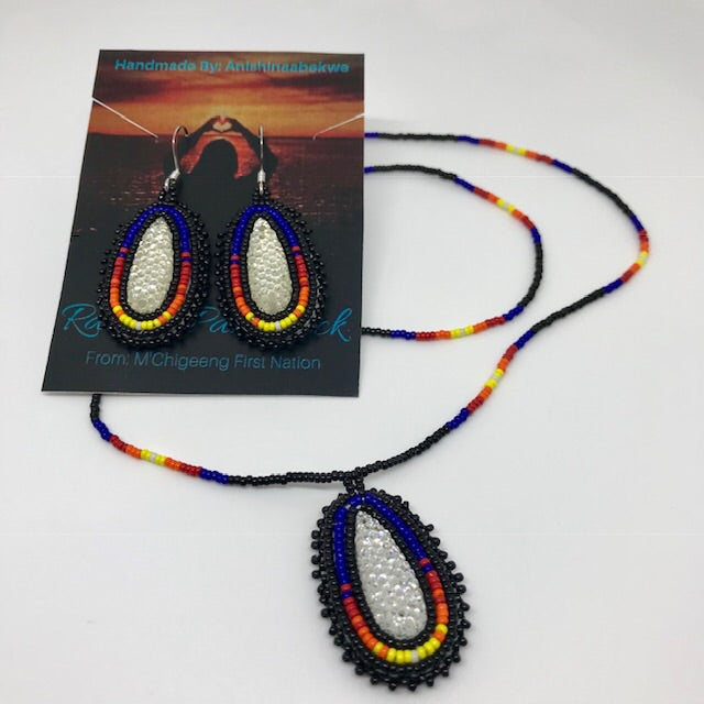 Glittery beaded sew on earring and necklace set