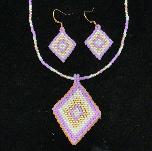 Diamond shaped brickstitch necklace and earring set