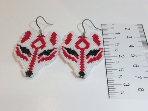 Beaded wolf earrings